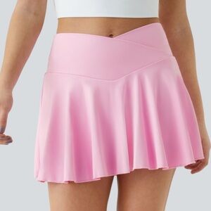 NWOT Size L HALARA Pink Women's Skirt (built in shorts)